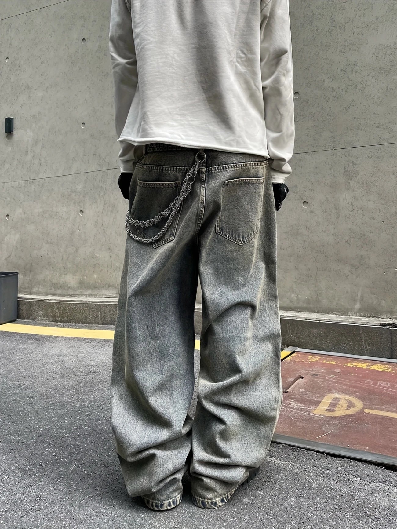 COUPLE BLUE – 11" Washed "Bronze" Baggy Jeans