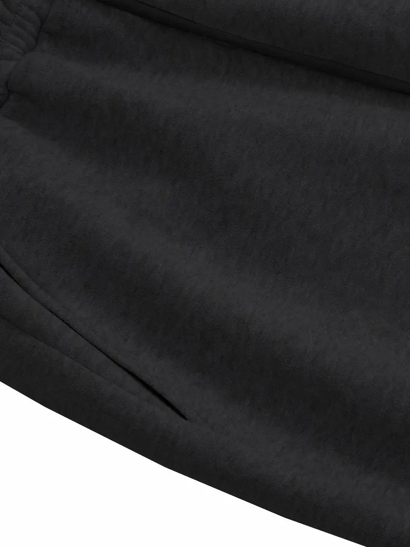 OFF TRACK ESSENTIAL – 8" Baggy Tech Joggers "Schwarz"