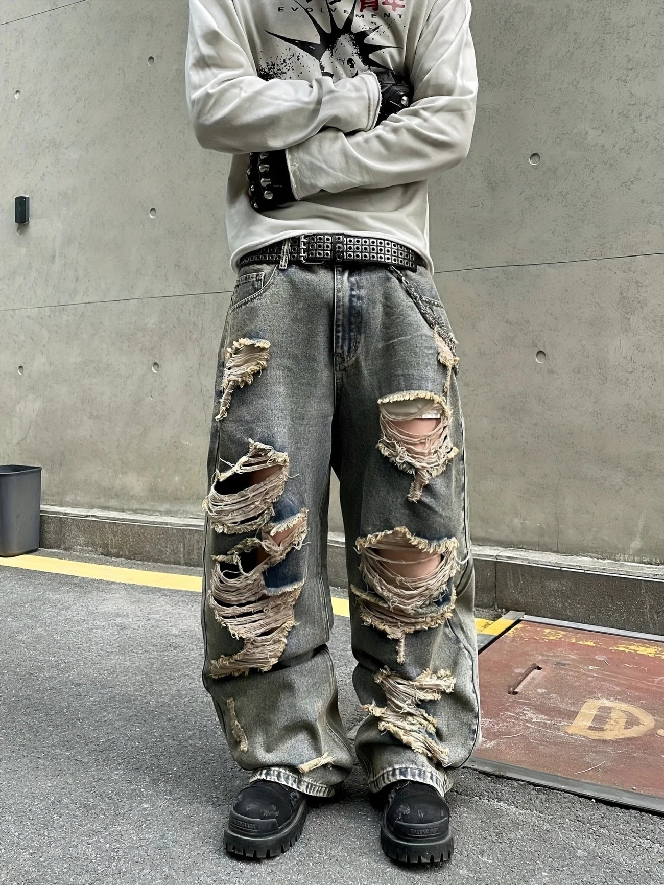 COUPLE BLUE – 11" Washed "Bronze" Baggy Jeans